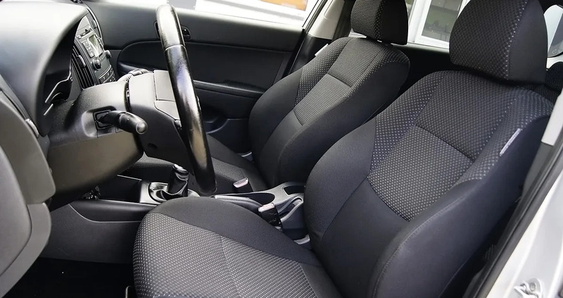 Hyundai I30 cena 17500 przebieg: 150000, rok produkcji 2010 z Szczecin małe 781